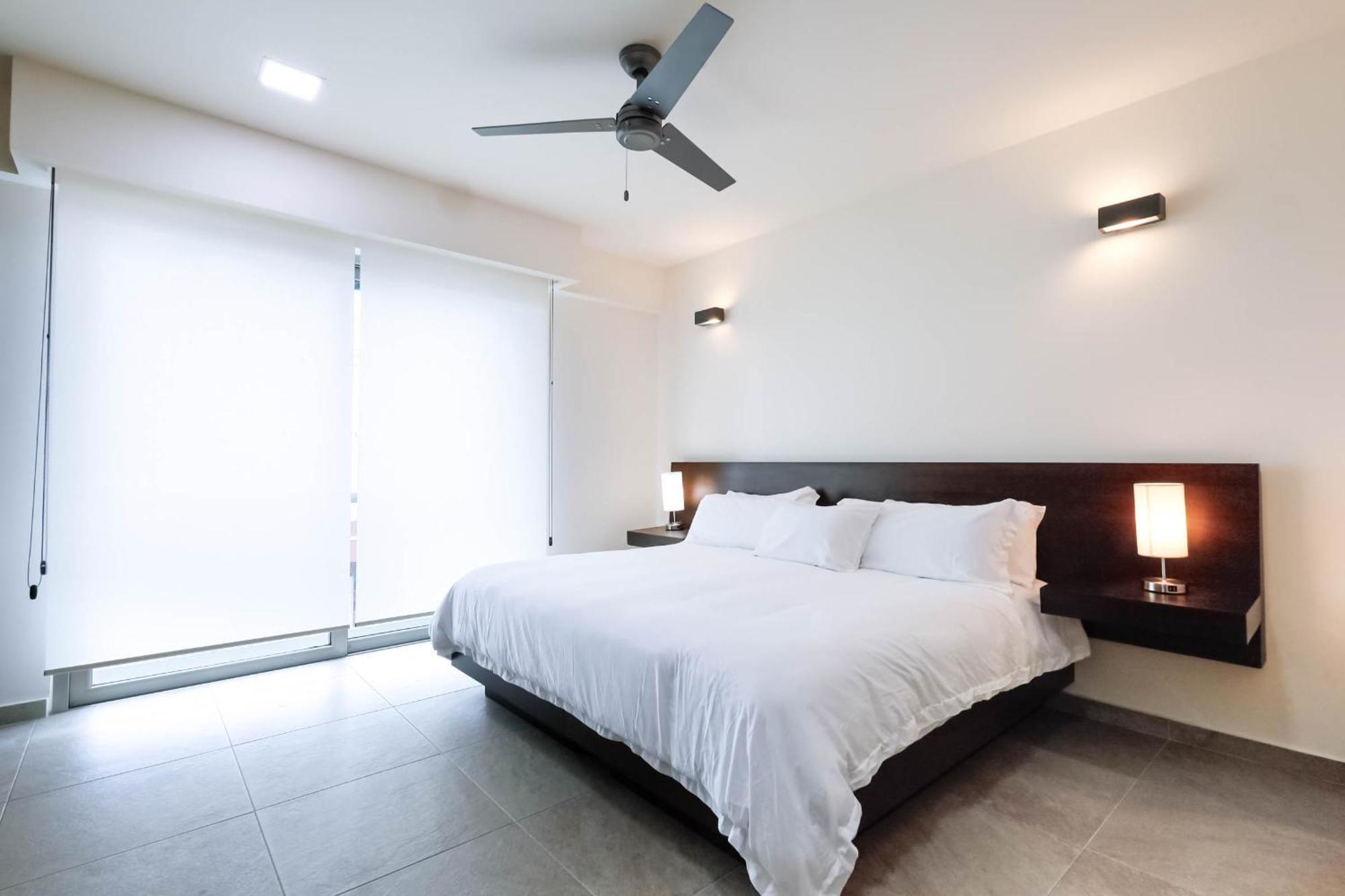 La Poza Suites Isla Mujeres Exteriör bild