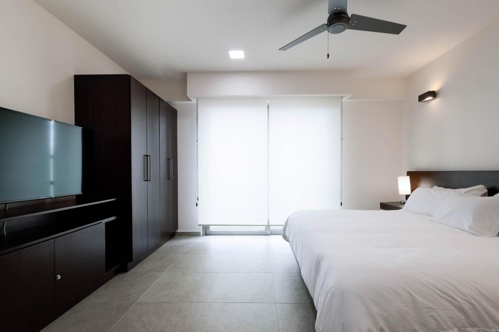 La Poza Suites Isla Mujeres Exteriör bild