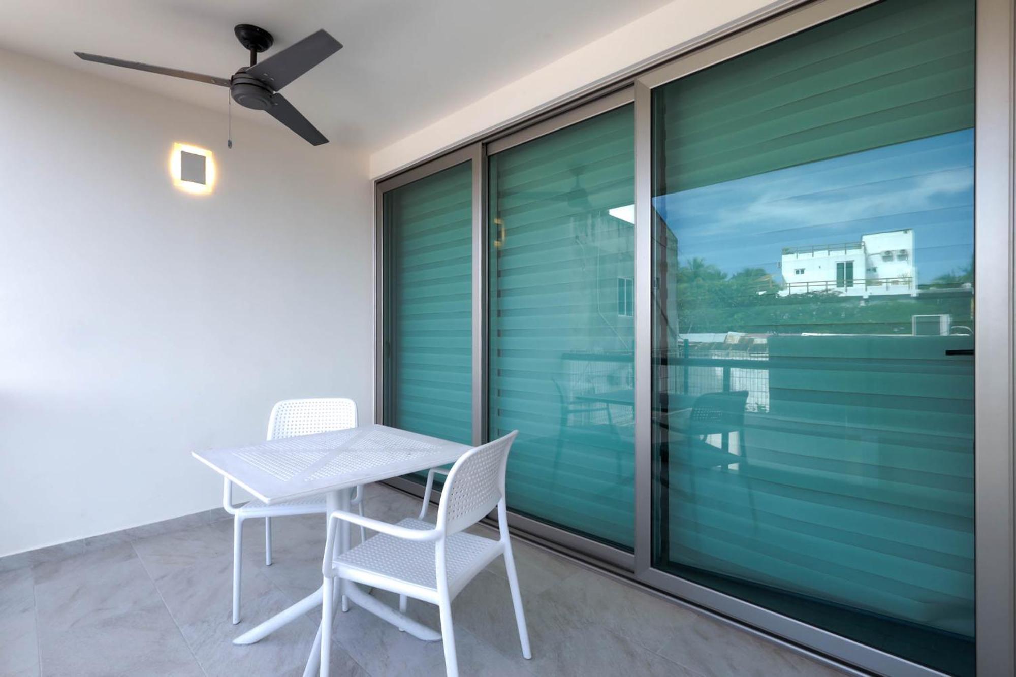 La Poza Suites Isla Mujeres Exteriör bild