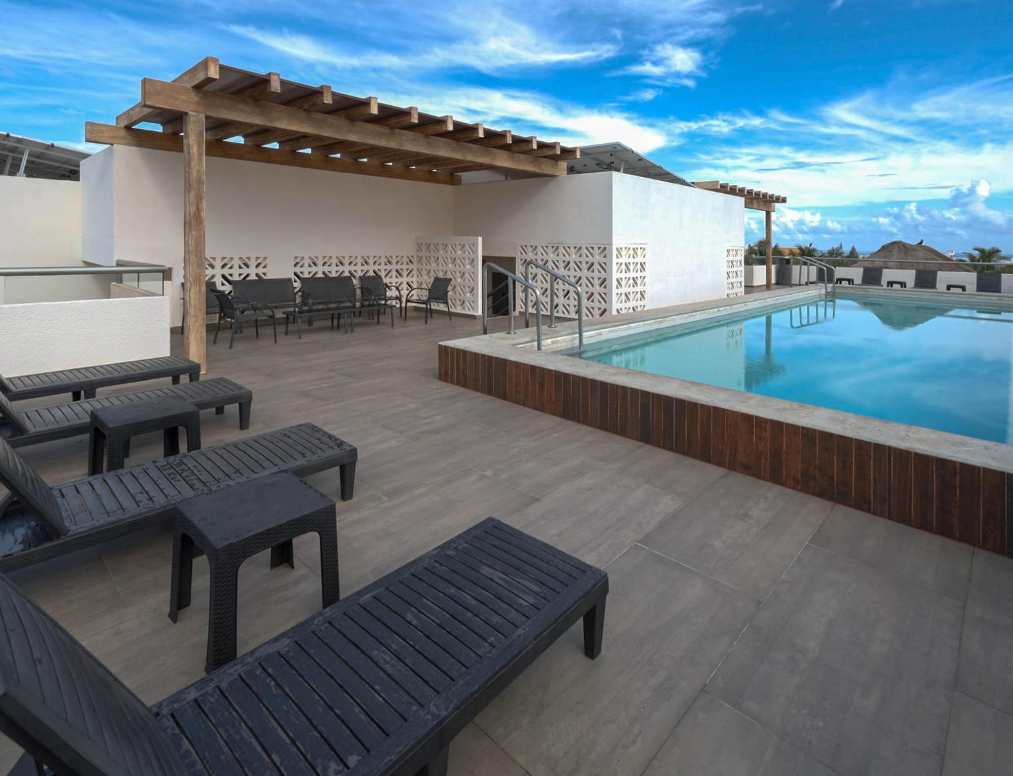 La Poza Suites Isla Mujeres Exteriör bild